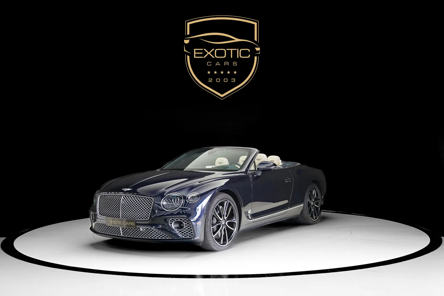 2020 Bentley Continental GTC W12 angeboten von einem Fachhändler in Dubai, Vereinigte Arabische Emirate, Hauptfoto