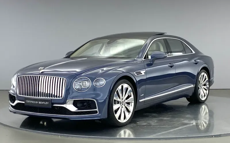 2020 Bentley Flying Spur, 11/30