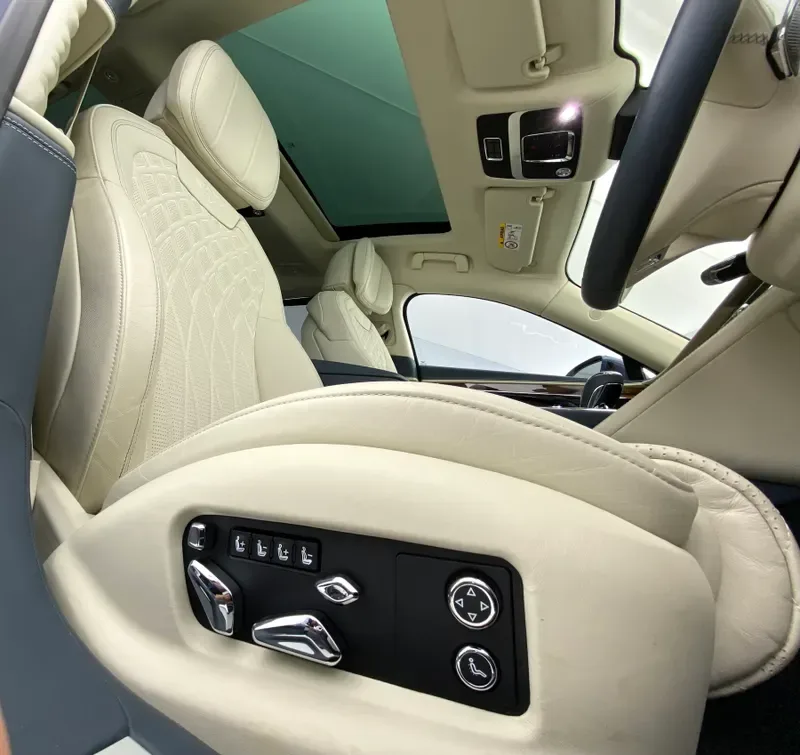 2020 Bentley Flying Spur, 20/30