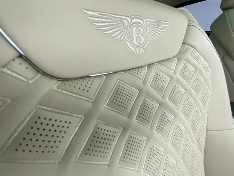 2020 Bentley Flying Spur, 21/30