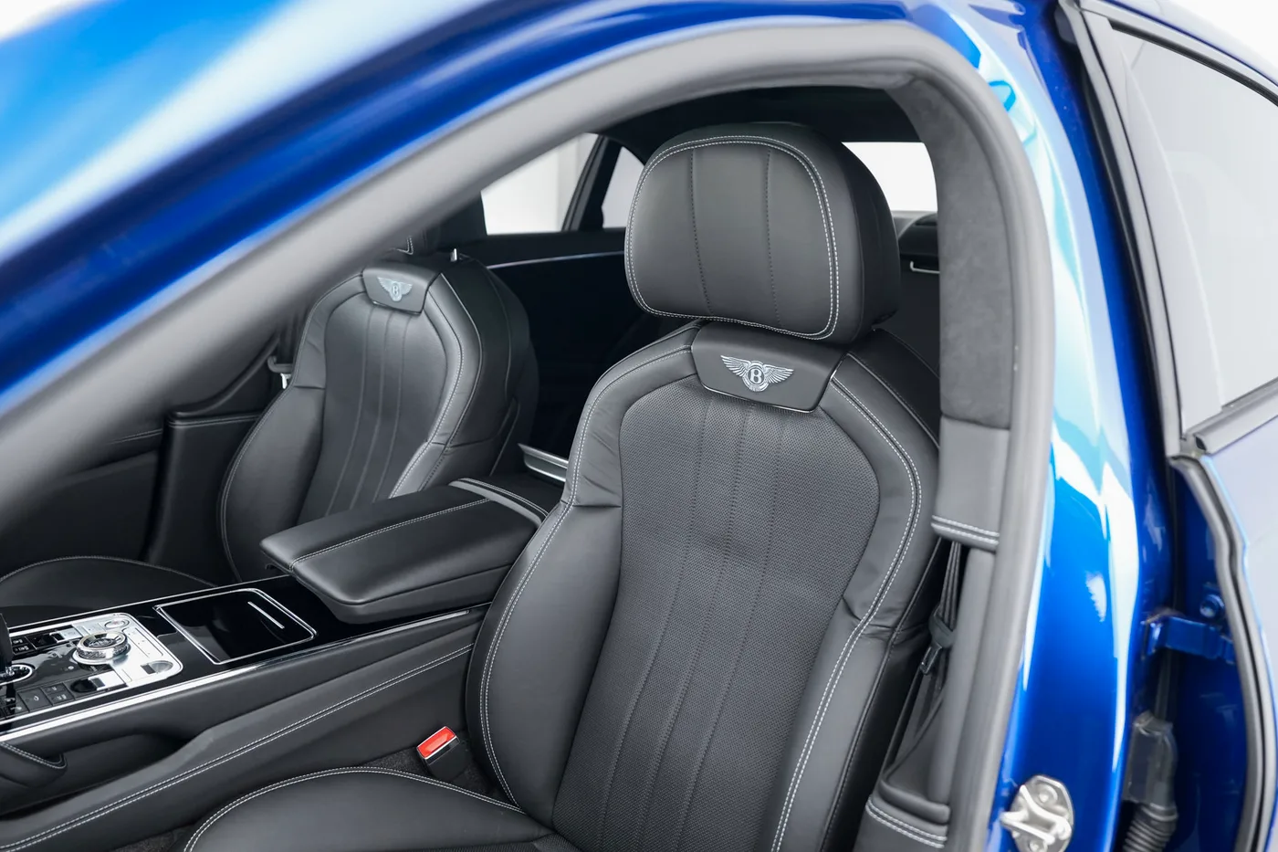 2020 Bentley Flying Spur V8 angeboten von einer Vertragshändlergruppe in Hatfield, Vereinigtes Königreich, Foto 11 von 25