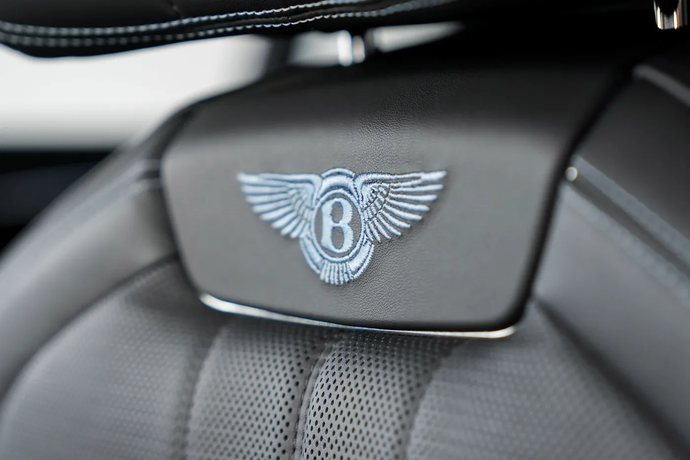 2020 Bentley Flying Spur V8 angeboten von einer Vertragshändlergruppe in Hatfield, Vereinigtes Königreich, Foto 17 von 25
