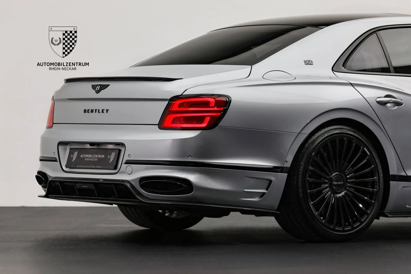 2020 Bentley Flying Spur W12 angeboten von einem Supersportwagenhändler in Viernheim, Deutschland, Foto 16 von 25