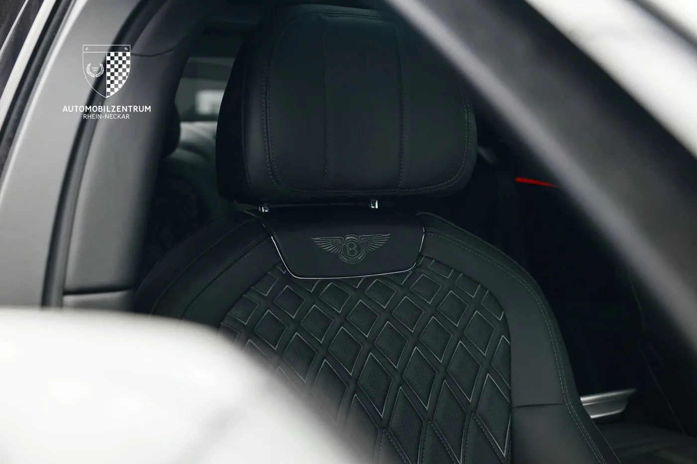 2020 Bentley Flying Spur W12 angeboten von einem Supersportwagenhändler in Viernheim, Deutschland, Foto 20 von 25