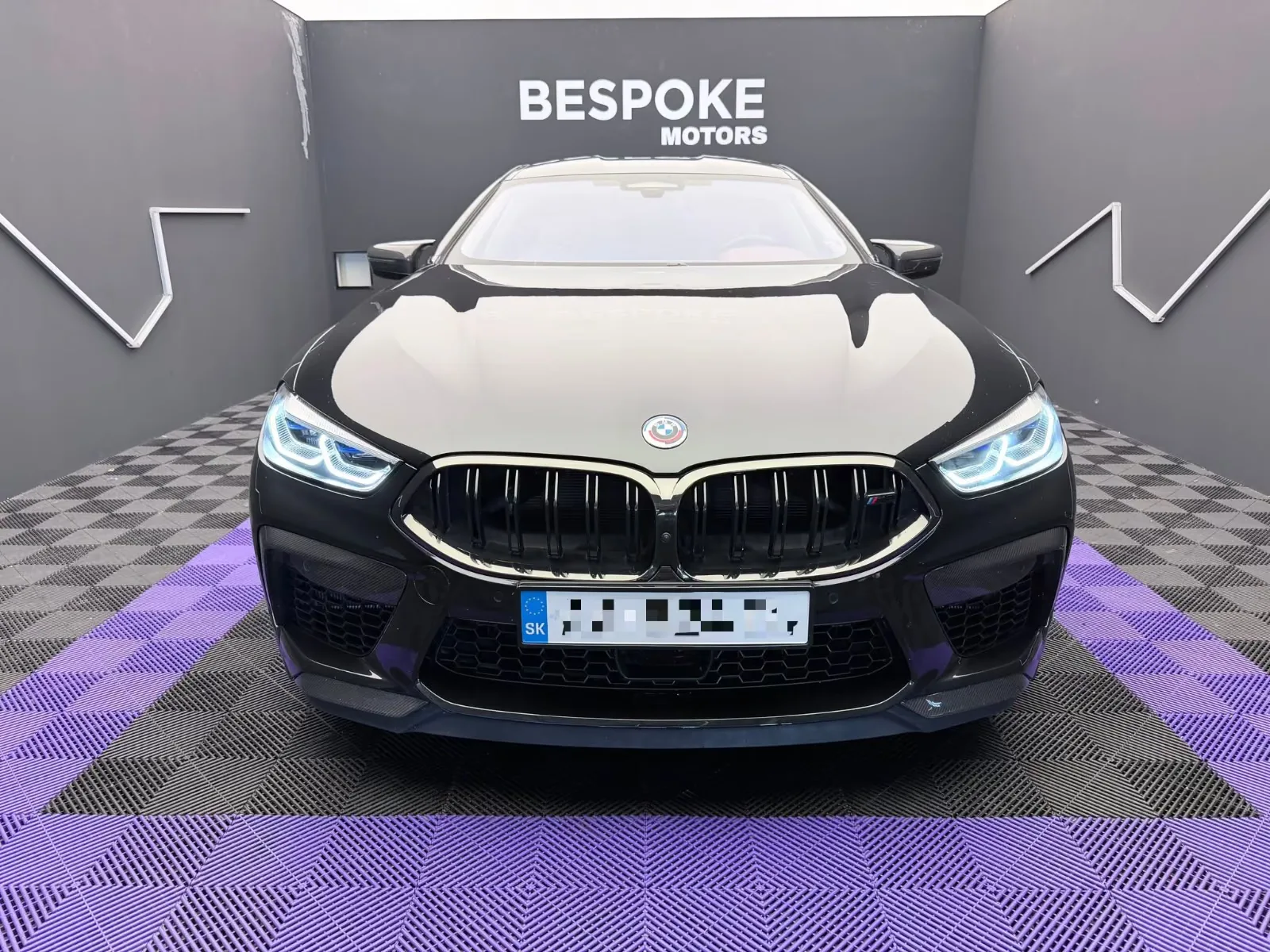 2020 BMW M8 Competition Gran Coupé, 2/30