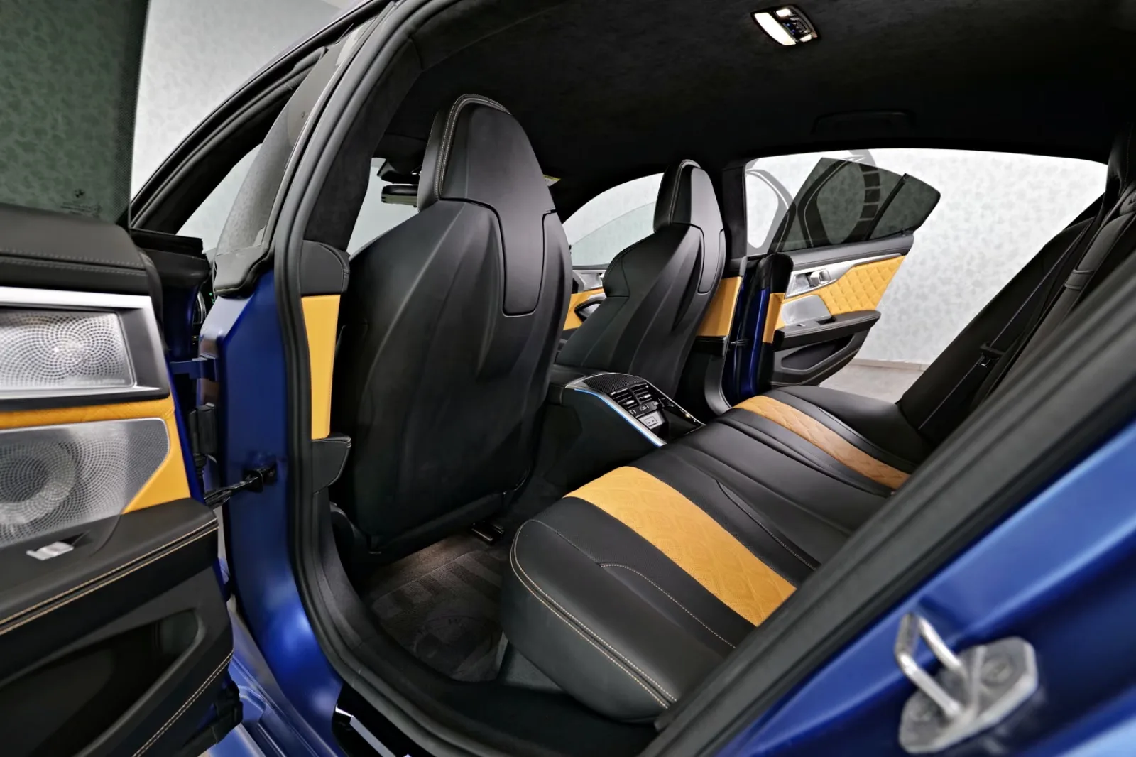 2020 BMW M8 Competition Gran Coupé, 22/26