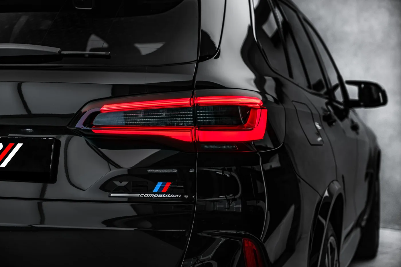 2020 BMW X5 M Competition angeboten von einem Fachhändler in Ostrava, Tschechien, Foto 10 von 15