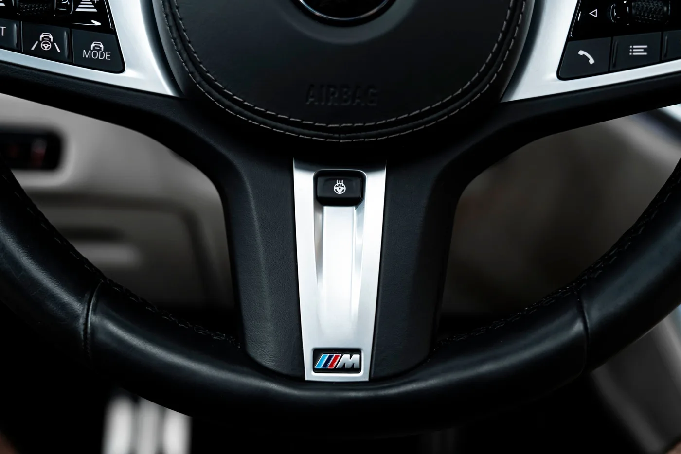 2020 BMW X5 M50d offered by a specialist dealer in Bratislava, Slovakia, photo 12 of 15