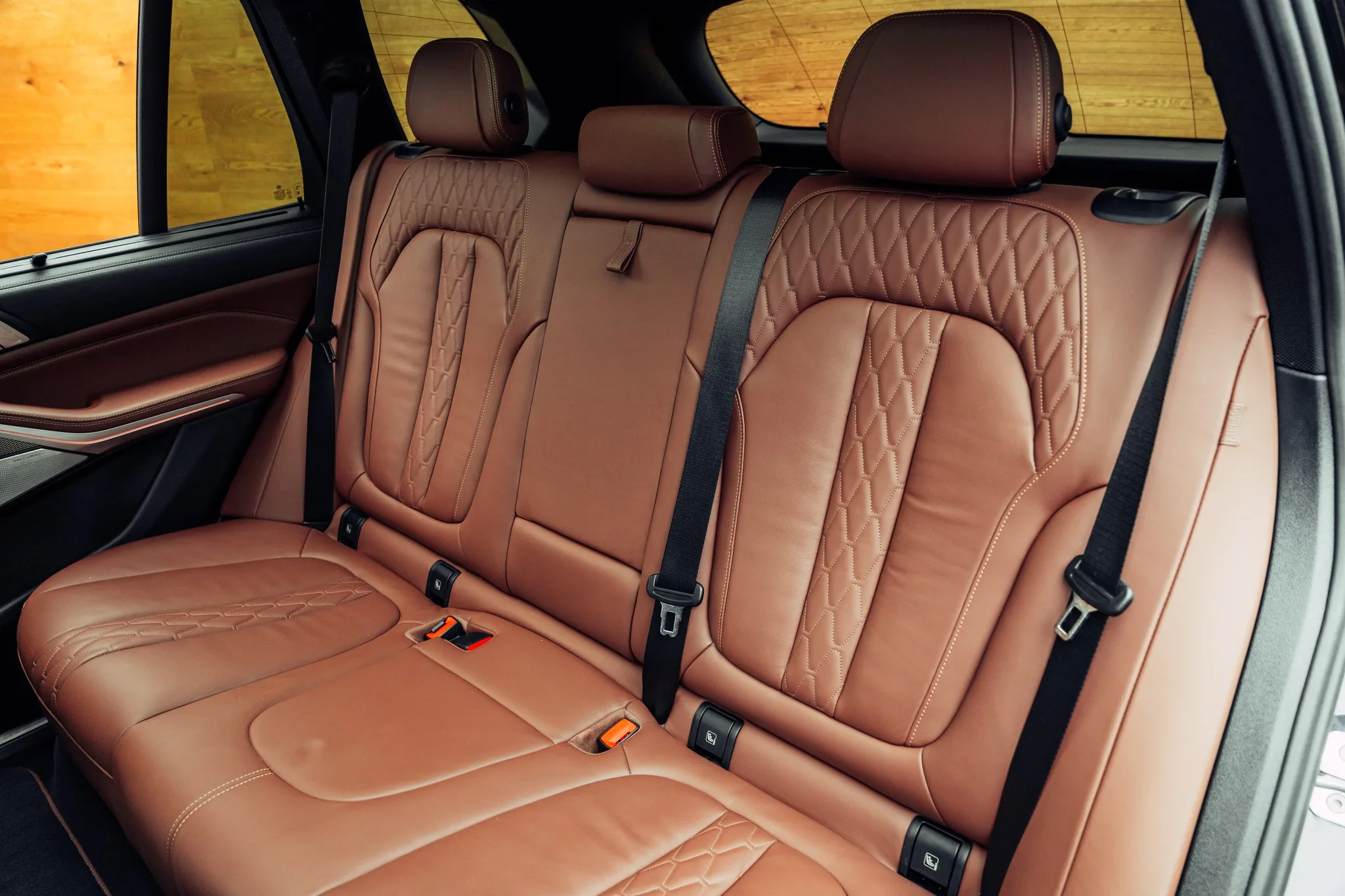 2020 BMW X5 M50i, 9/23
