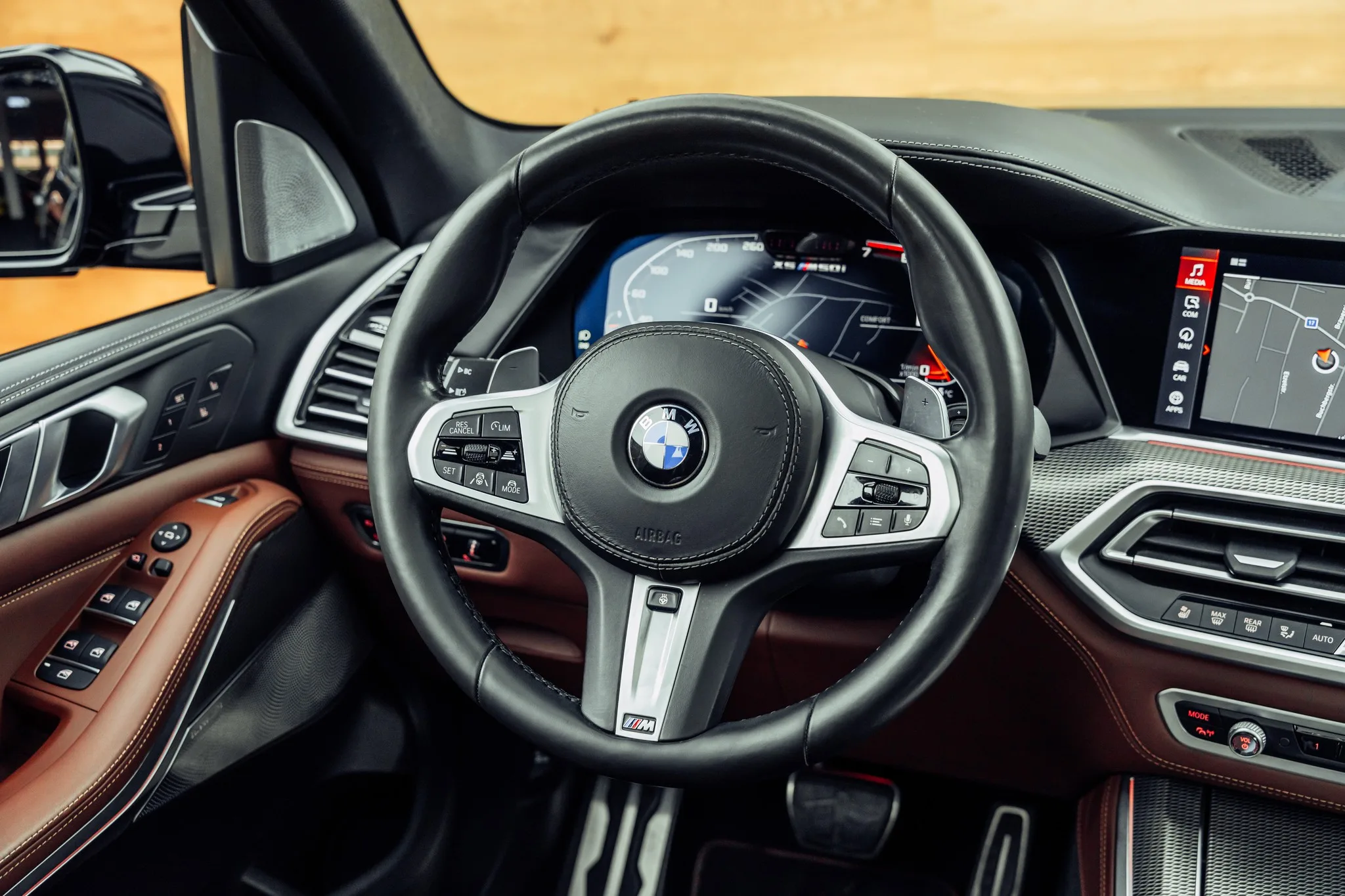 2020 BMW X5 M50i, 17/23