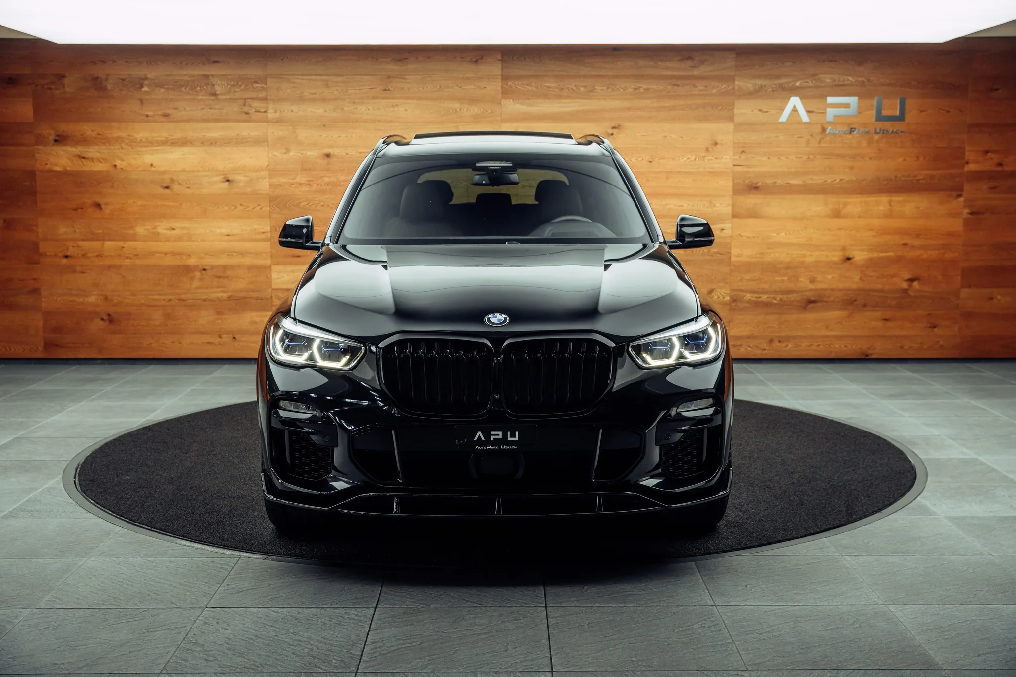 2020 BMW X5 M50i, 21/23