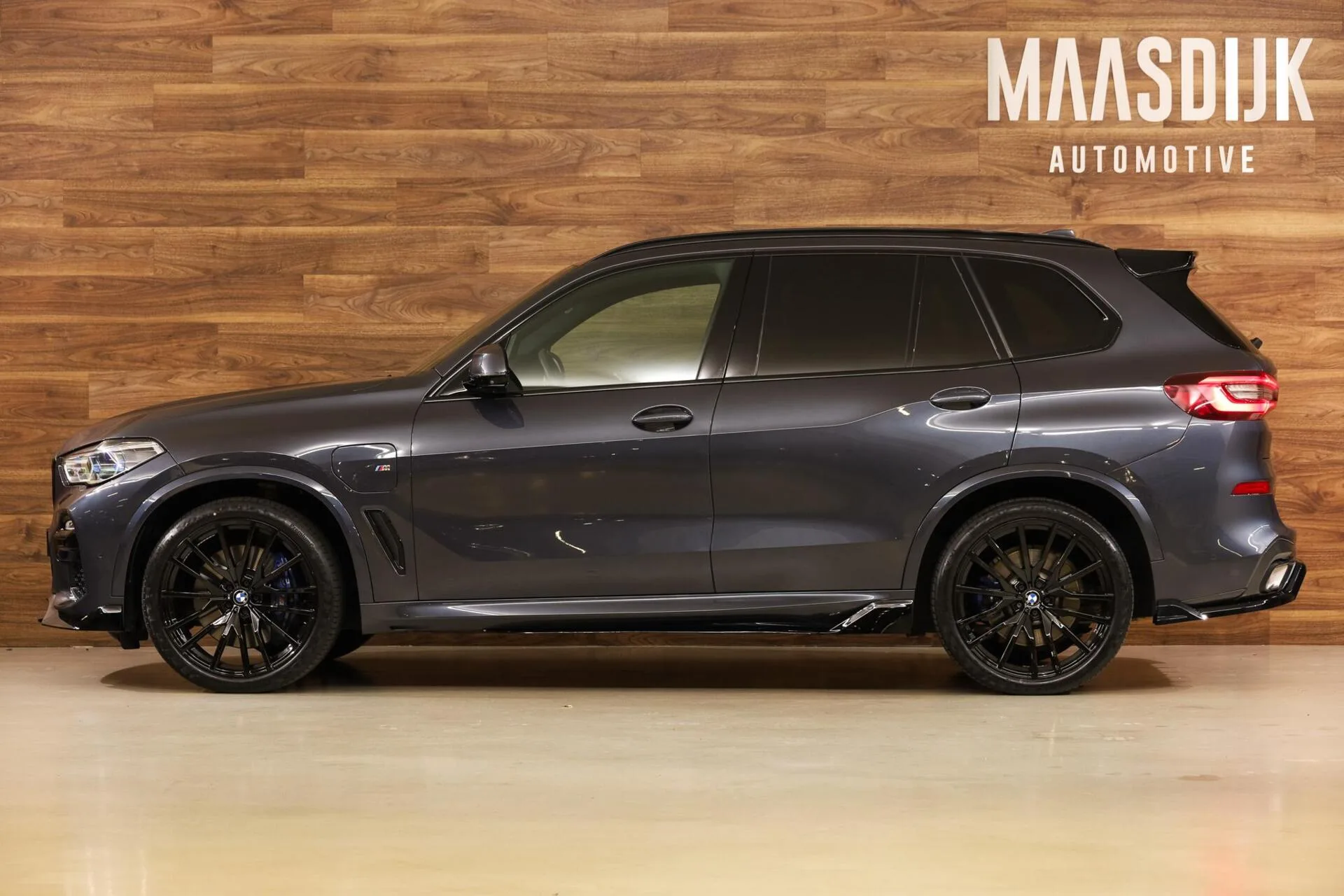 2020 BMW X5 xDrive45e M Sport, 11/30