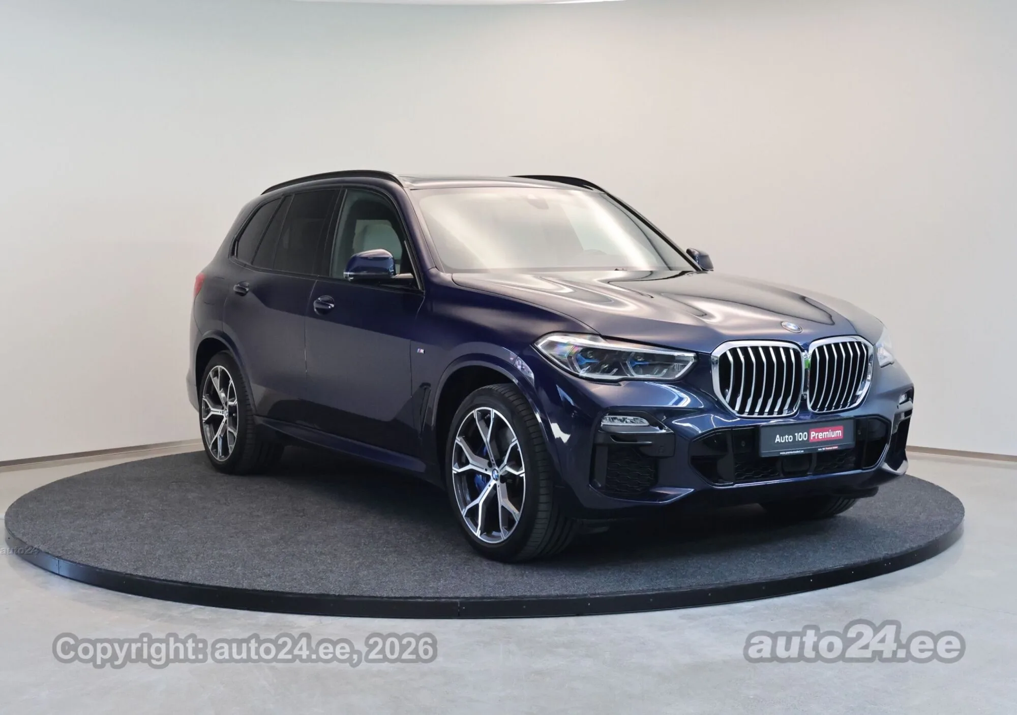 2020 BMW X5 xDrive45e, 2/30