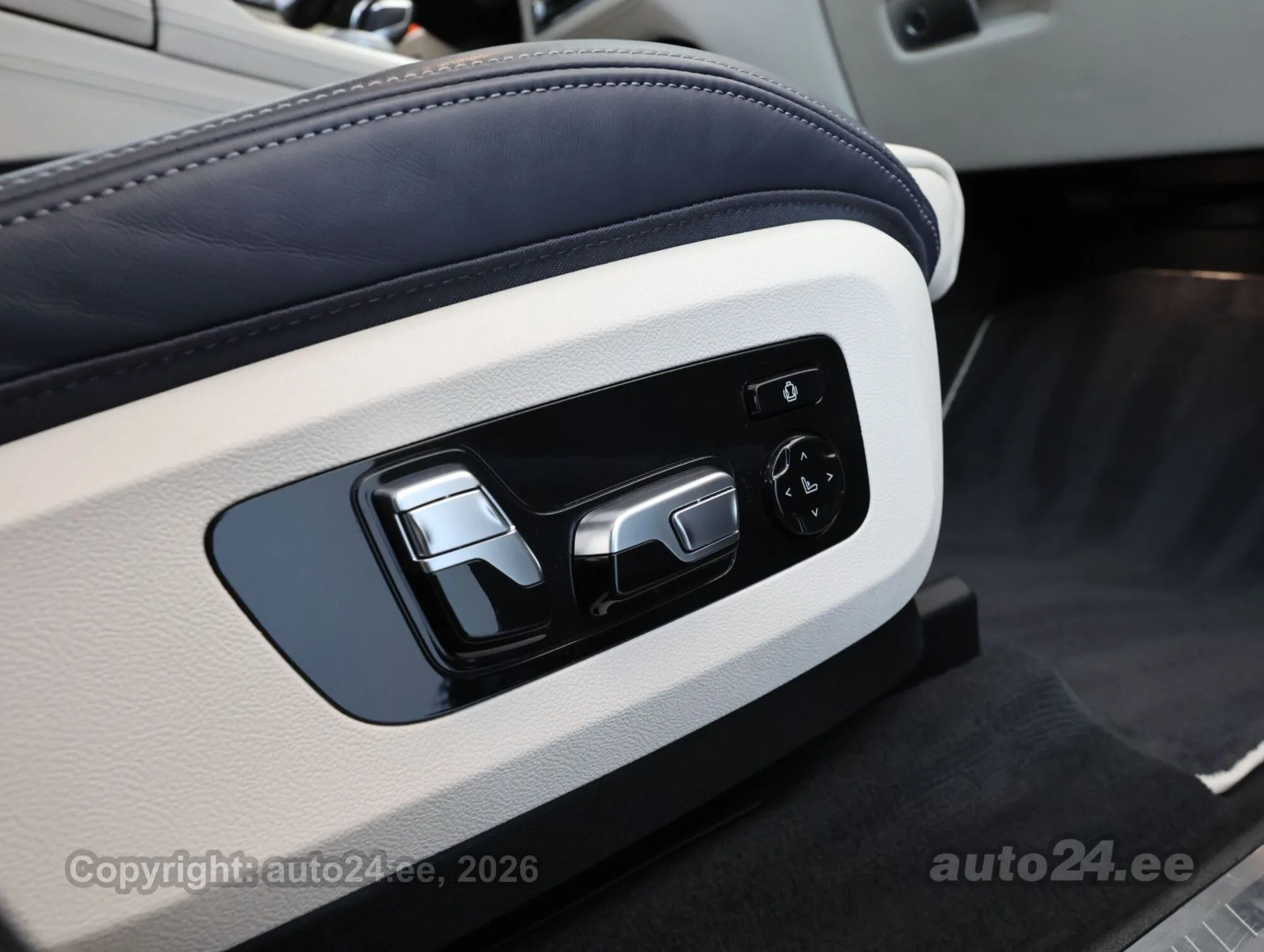 2020 BMW X5 xDrive45e, 21/30
