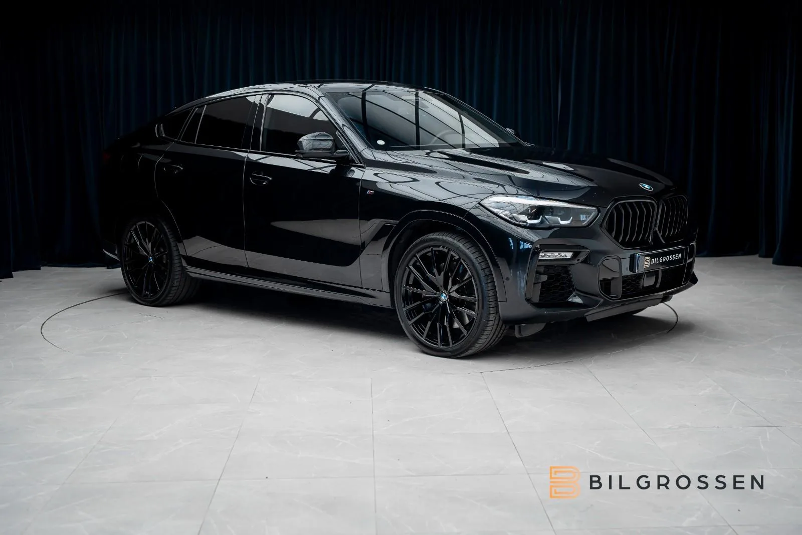 2020 BMW X6 M50d, 7/25