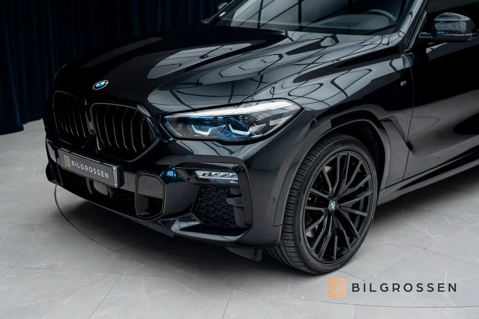 2020 BMW X6 M50d, 9/25