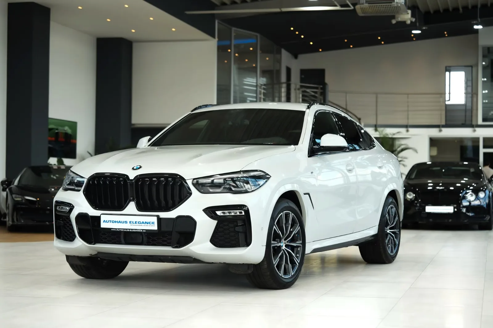 2020 BMW X6 xDrive30d angeboten von einem Fachhändler in Köln, Deutschland, Hauptfoto