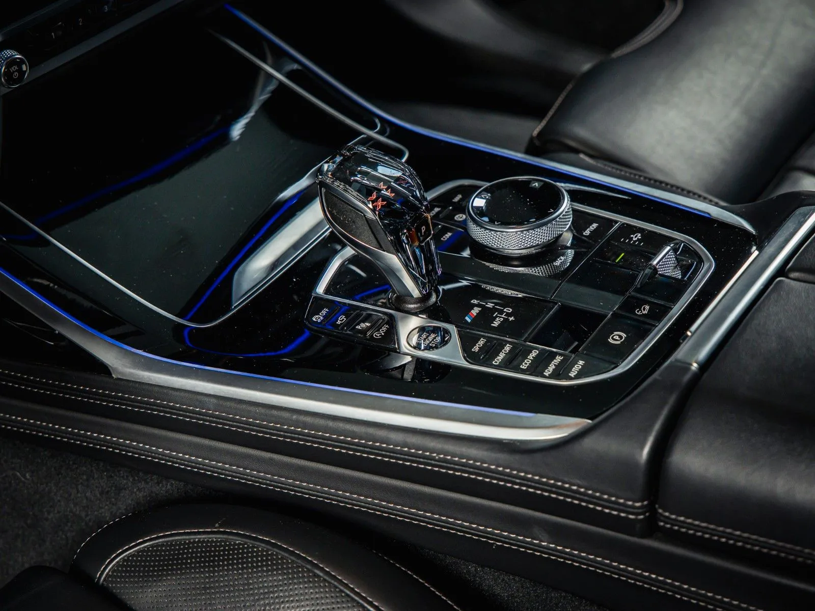 2020 BMW X7 M50i, 22/24