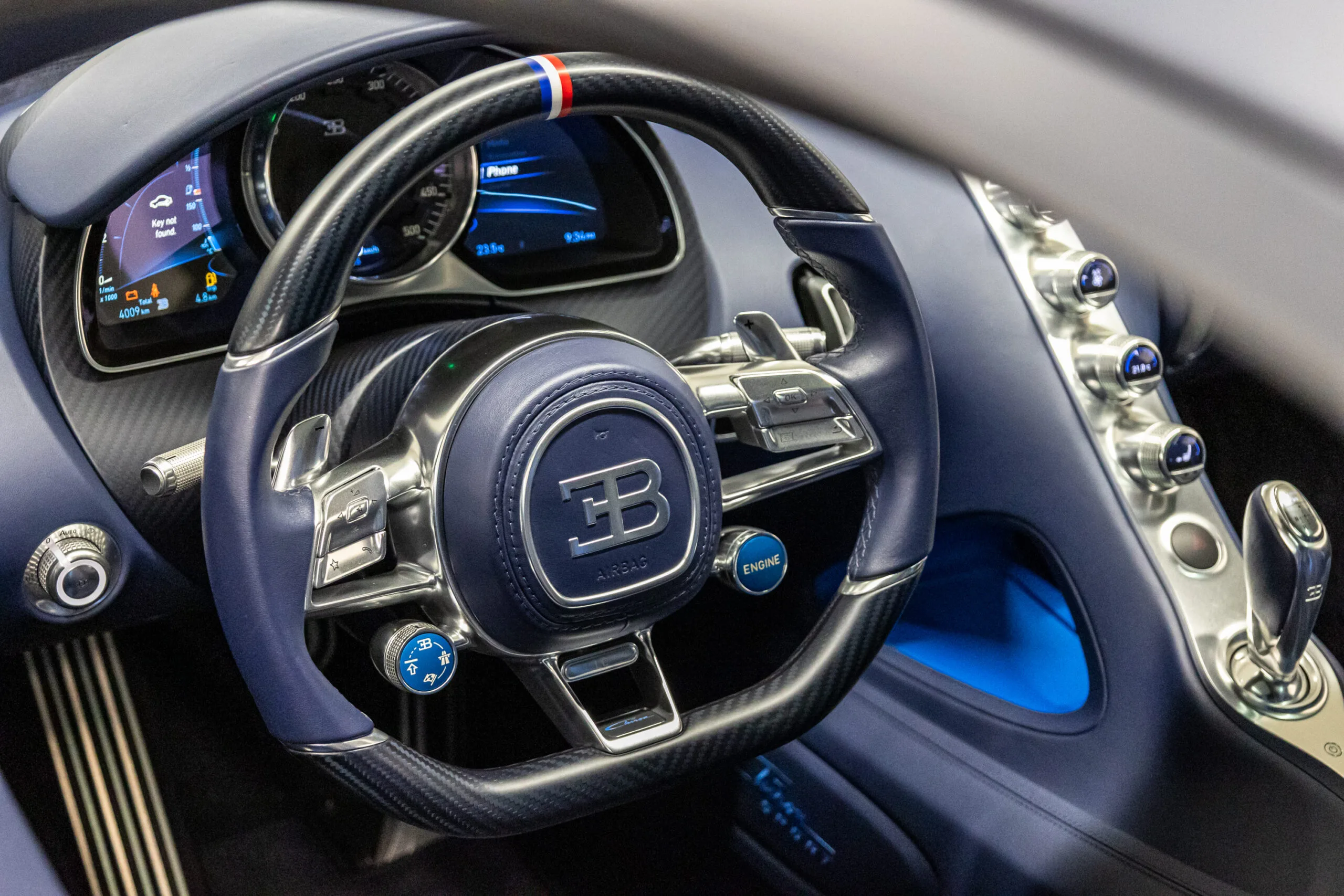 2020 Bugatti Chiron Sport 110 Ans Bugatti, 8/18