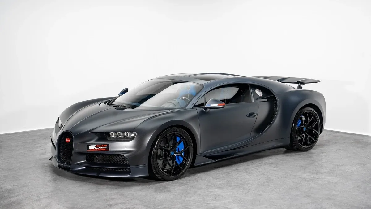 2020 Bugatti Chiron Sport angeboten von einem Fachhändler in Dubai, Vereinigte Arabische Emirate, Foto 2 von 25
