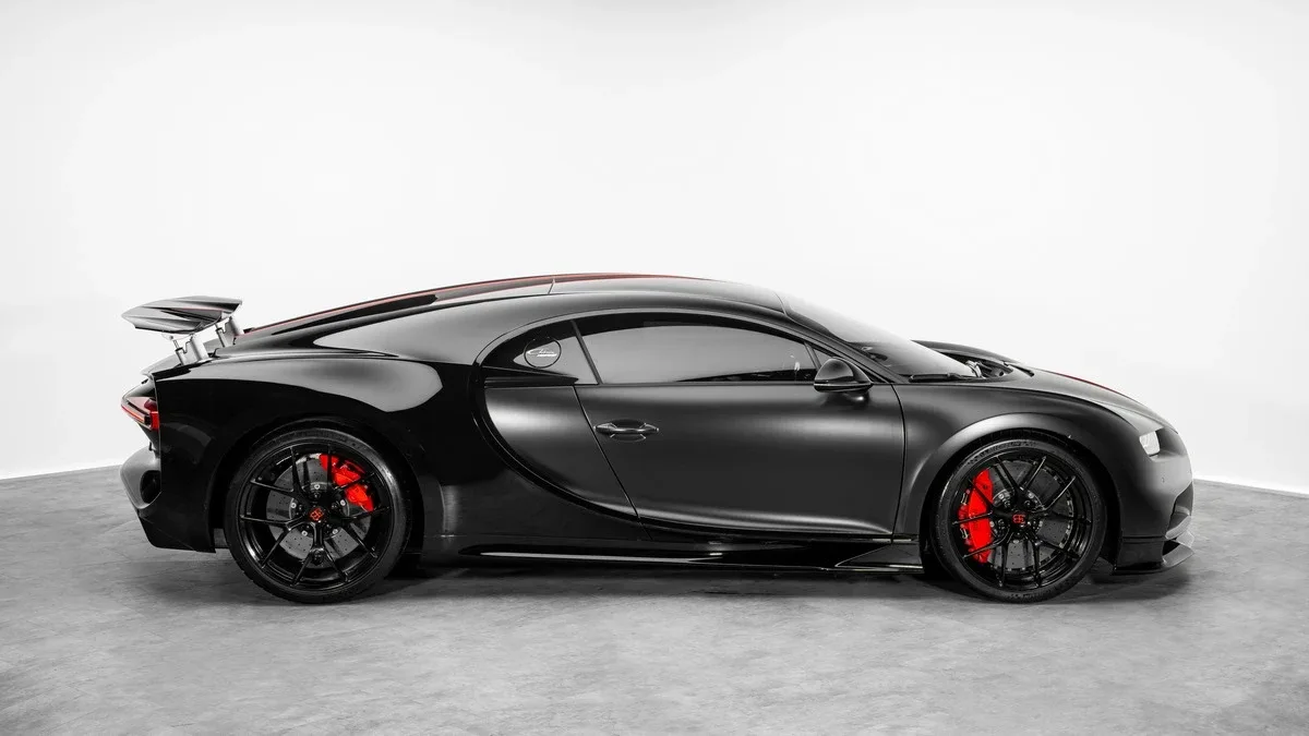 2020 Bugatti Chiron Sport angeboten von einem Fachhändler in Dubai, Vereinigte Arabische Emirate, Foto 5 von 25