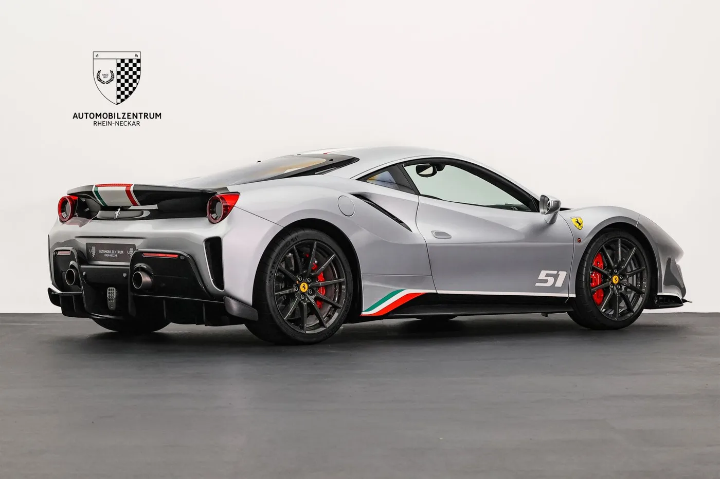 2020 Ferrari 488 Pista angeboten von einem Supersportwagenhändler in Viernheim, Deutschland, Foto 7 von 25