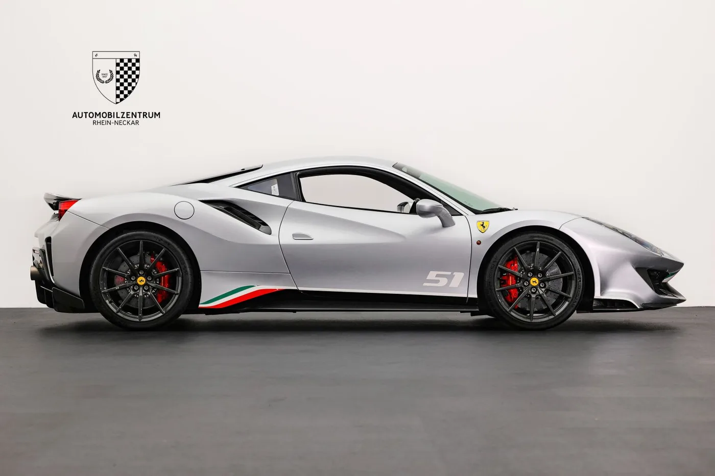 2020 Ferrari 488 Pista angeboten von einem Supersportwagenhändler in Viernheim, Deutschland, Foto 8 von 25