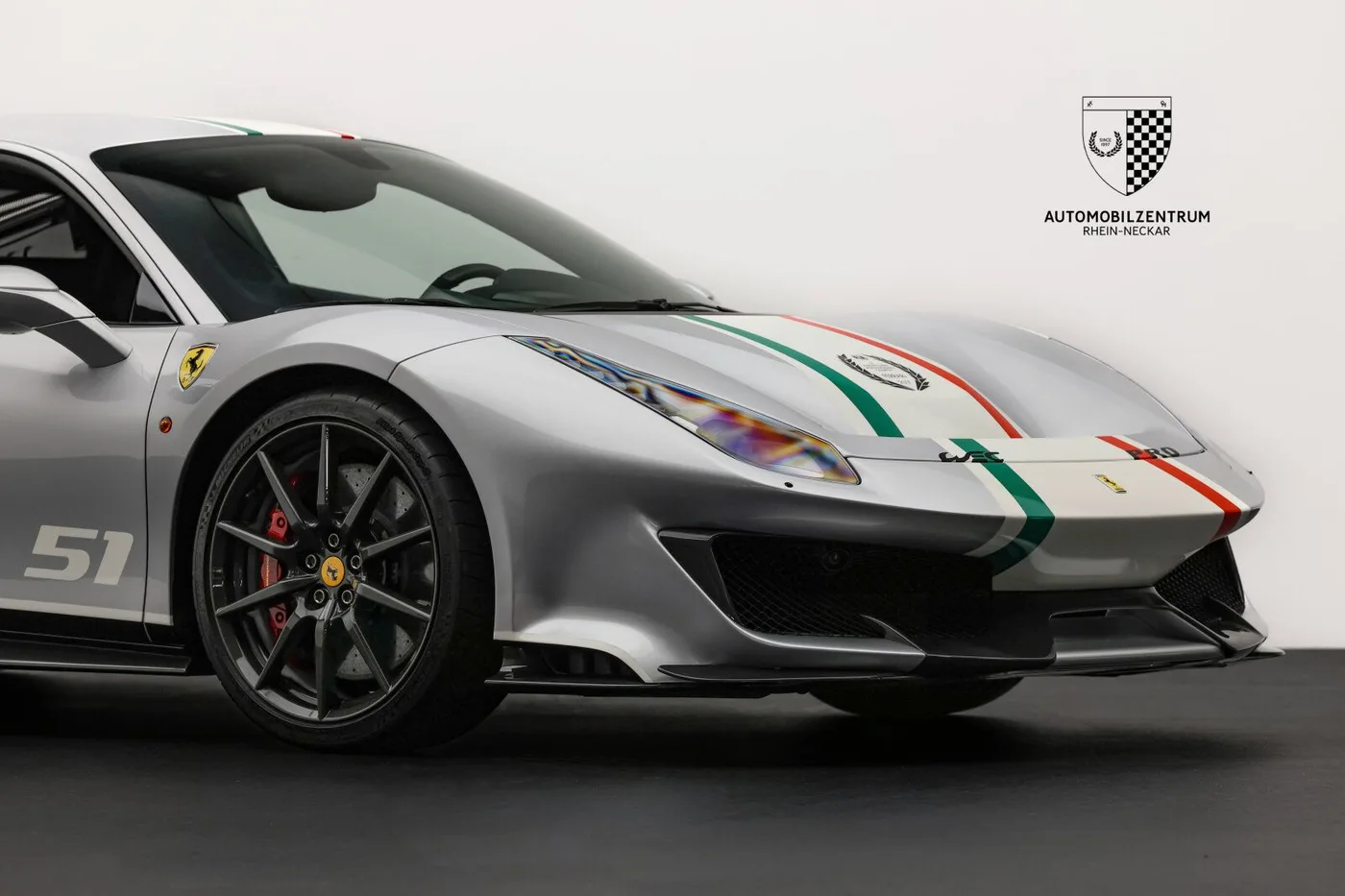 2020 Ferrari 488 Pista angeboten von einem Supersportwagenhändler in Viernheim, Deutschland, Foto 9 von 25
