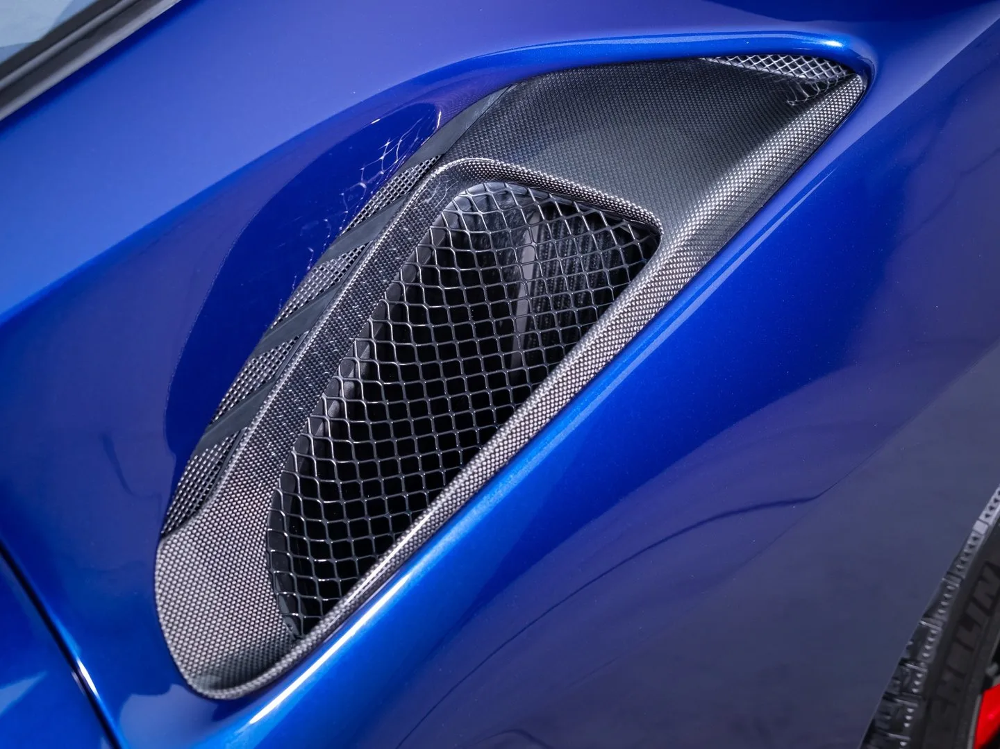 2020 Ferrari 488 Pista, 10/30