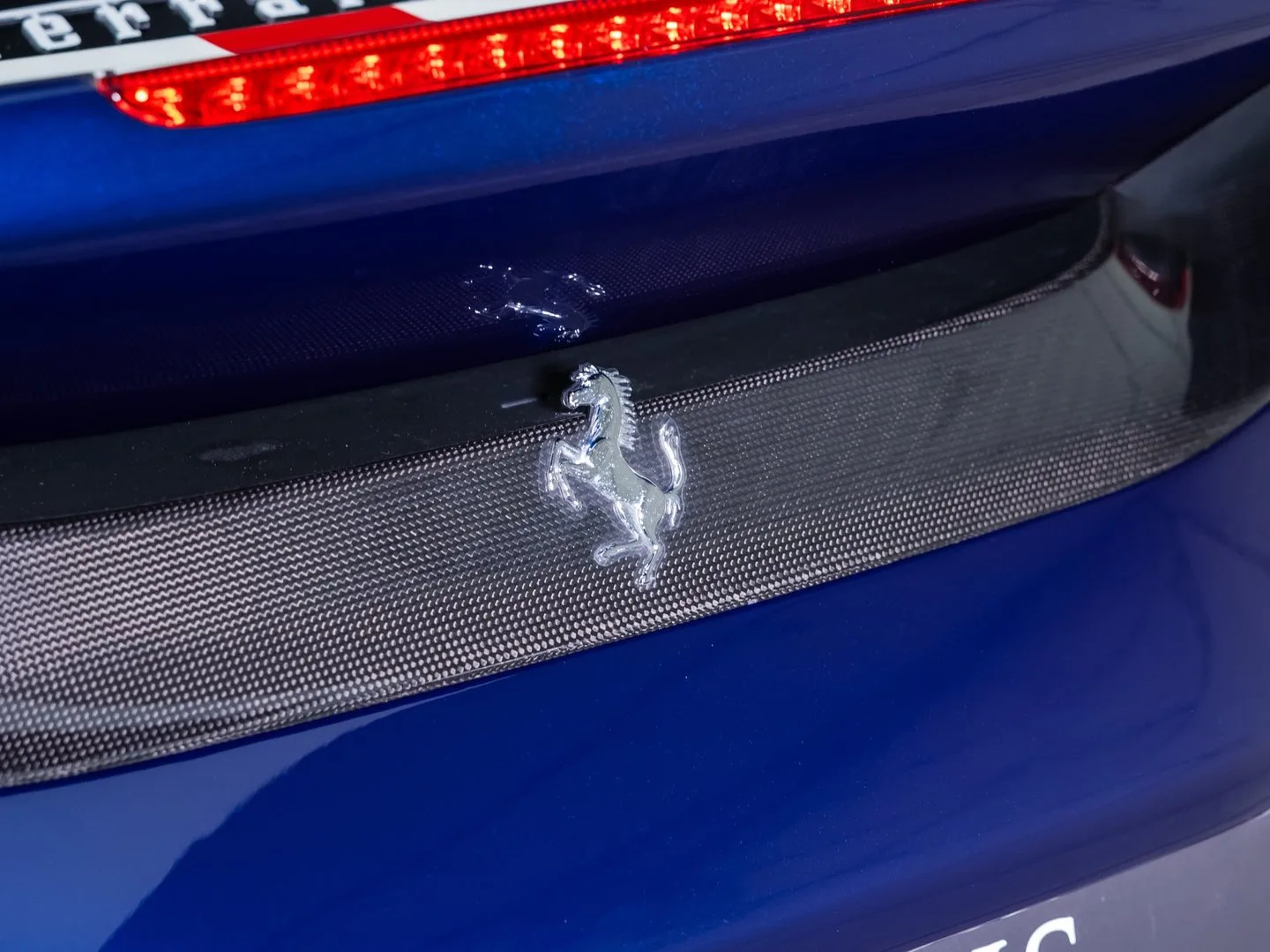 2020 Ferrari 488 Pista, 12/30