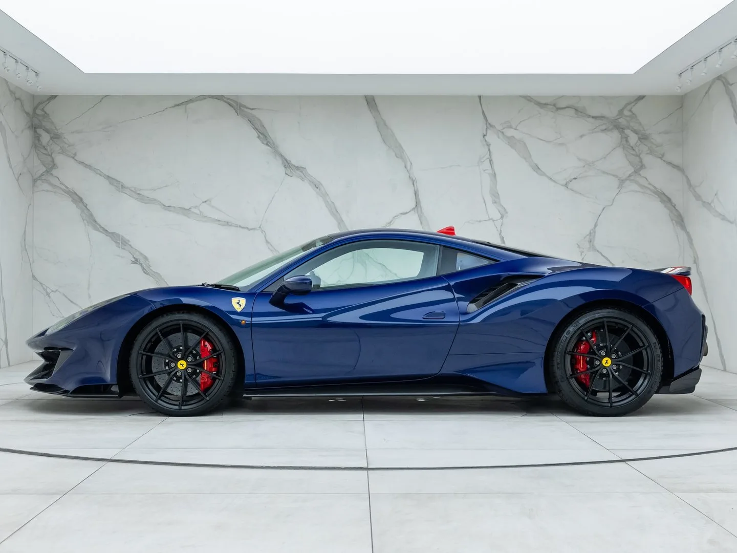 2020 Ferrari 488 Pista, 16/30