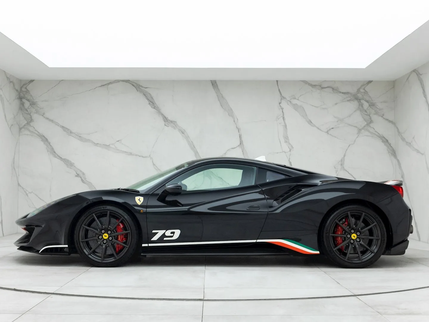 2020 Ferrari 488 Pista Piloti, 2/30