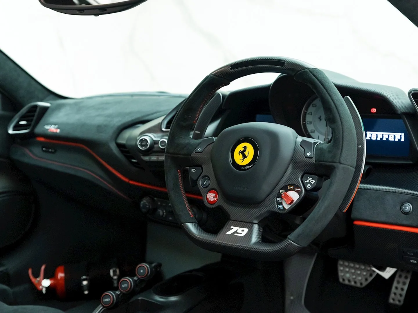 2020 Ferrari 488 Pista Piloti, 9/30