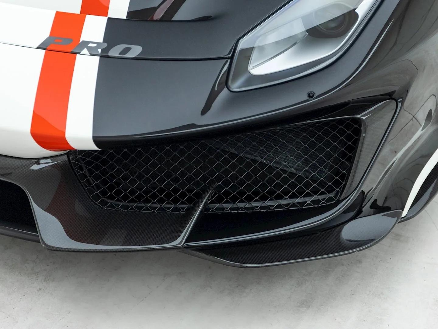2020 Ferrari 488 Pista Piloti, 26/30