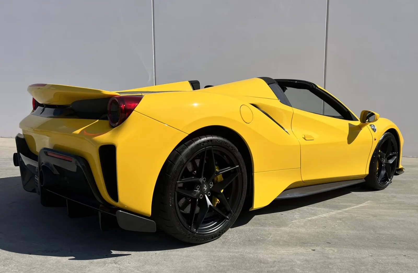 2020 Ferrari 488 Pista Spider, 19/19