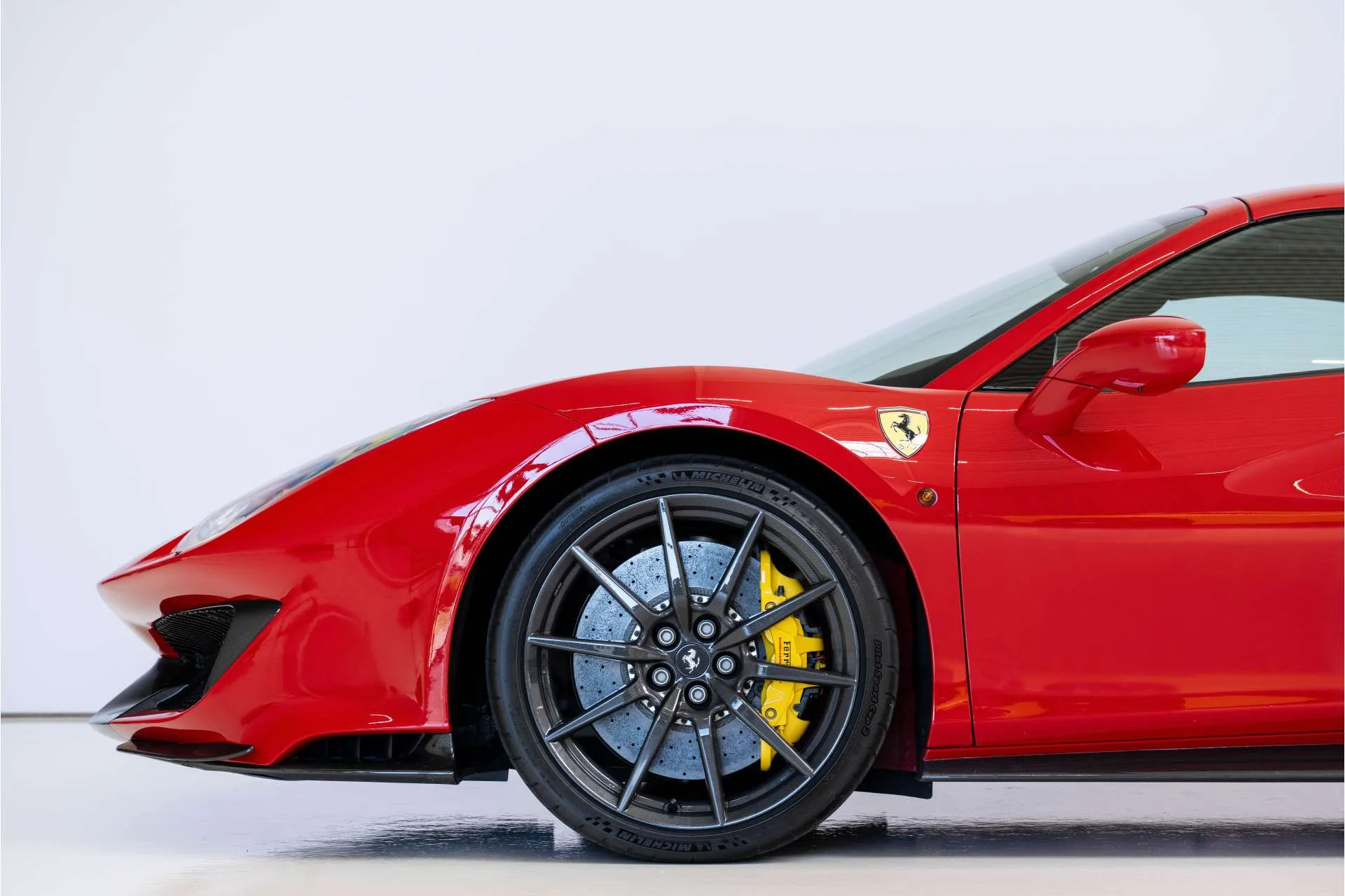 2020 Ferrari 488 Pista Spider, 7/30