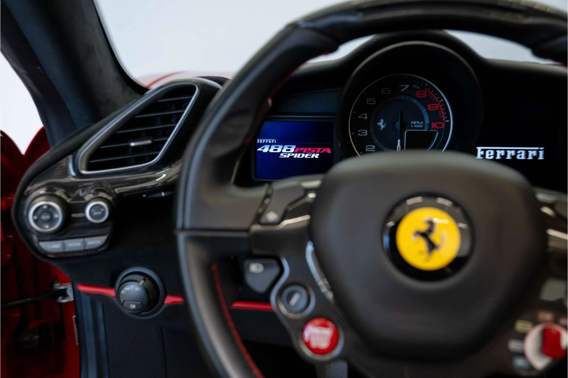 2020 Ferrari 488 Pista Spider, 16/30