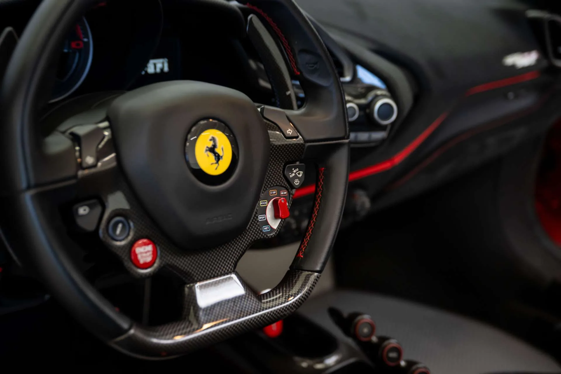 2020 Ferrari 488 Pista Spider, 19/30
