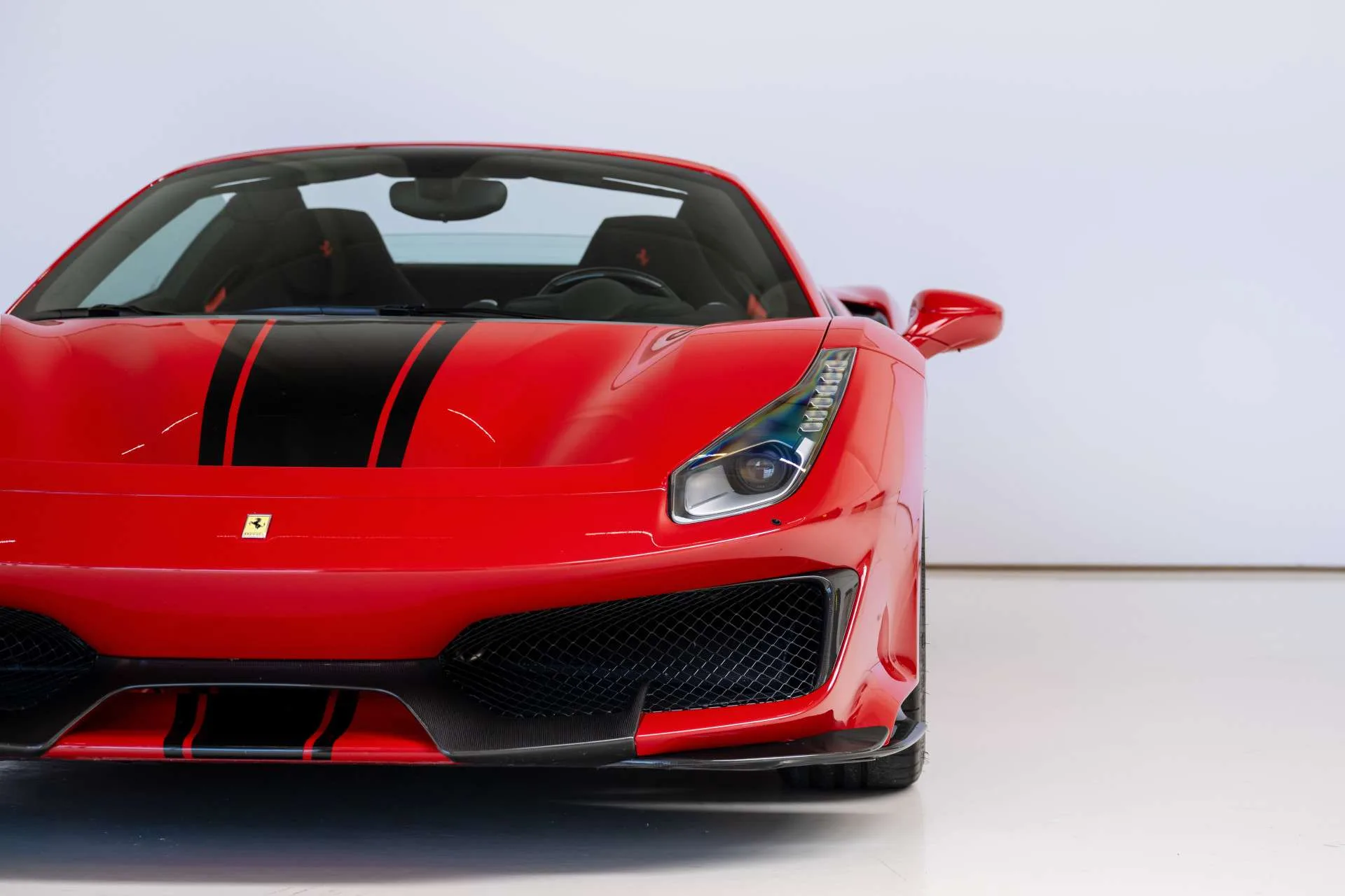 2020 Ferrari 488 Pista Spider, 28/30