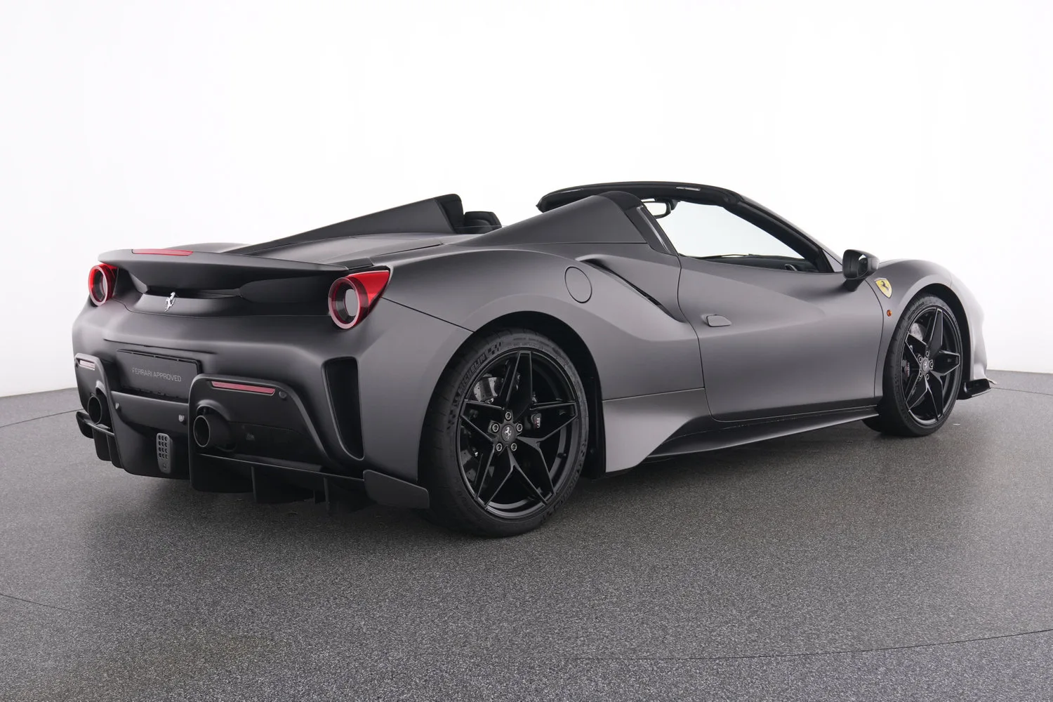 2020 Ferrari 488 Pista Spider, 3/6