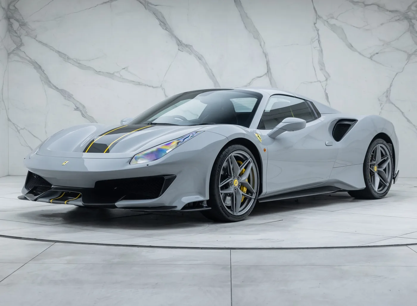 2020 Ferrari 488 Pista Spider angeboten von einem Fachhändler in Banstead, Vereinigtes Königreich, Foto 5 von 25