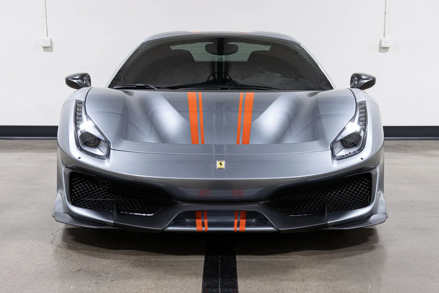2020 Ferrari 488 Pista Spider verkauft von einem Fachhändler in Costa Mesa, Vereinigte Staaten, Foto 15 von 15