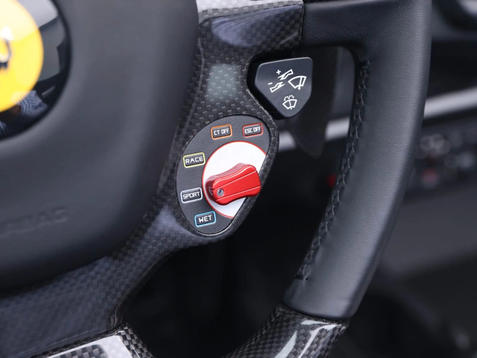2020 Ferrari 488 Pista Spider, 13/28
