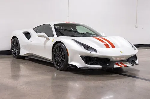 2020 Ferrari 488 Pista vendue par un concessionnaire spécialisé à Costa Mesa, États-Unis, photo principale