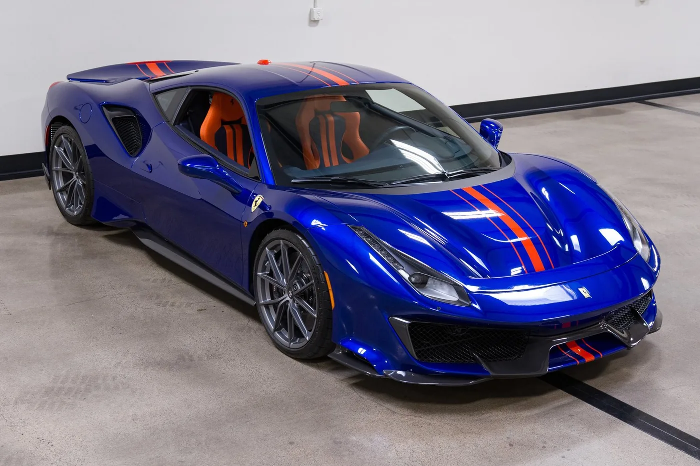 2020 Ferrari 488 Pista vendue par un concessionnaire spécialisé à Costa Mesa, États-Unis, photo 11 sur 15