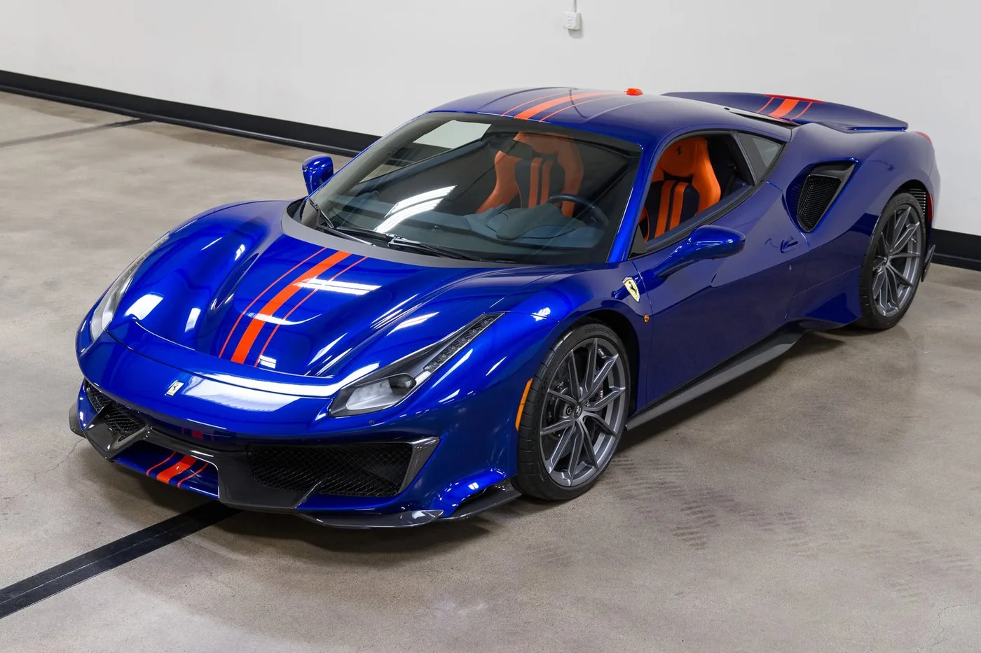 2020 Ferrari 488 Pista vendue par un concessionnaire spécialisé à Costa Mesa, États-Unis, photo 13 sur 15