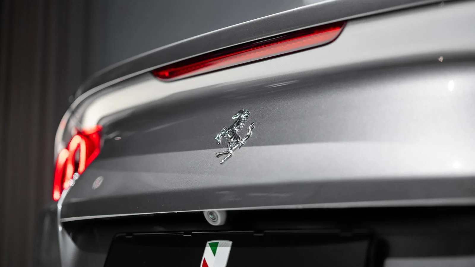 2020 Ferrari 812 GTS, 29/30