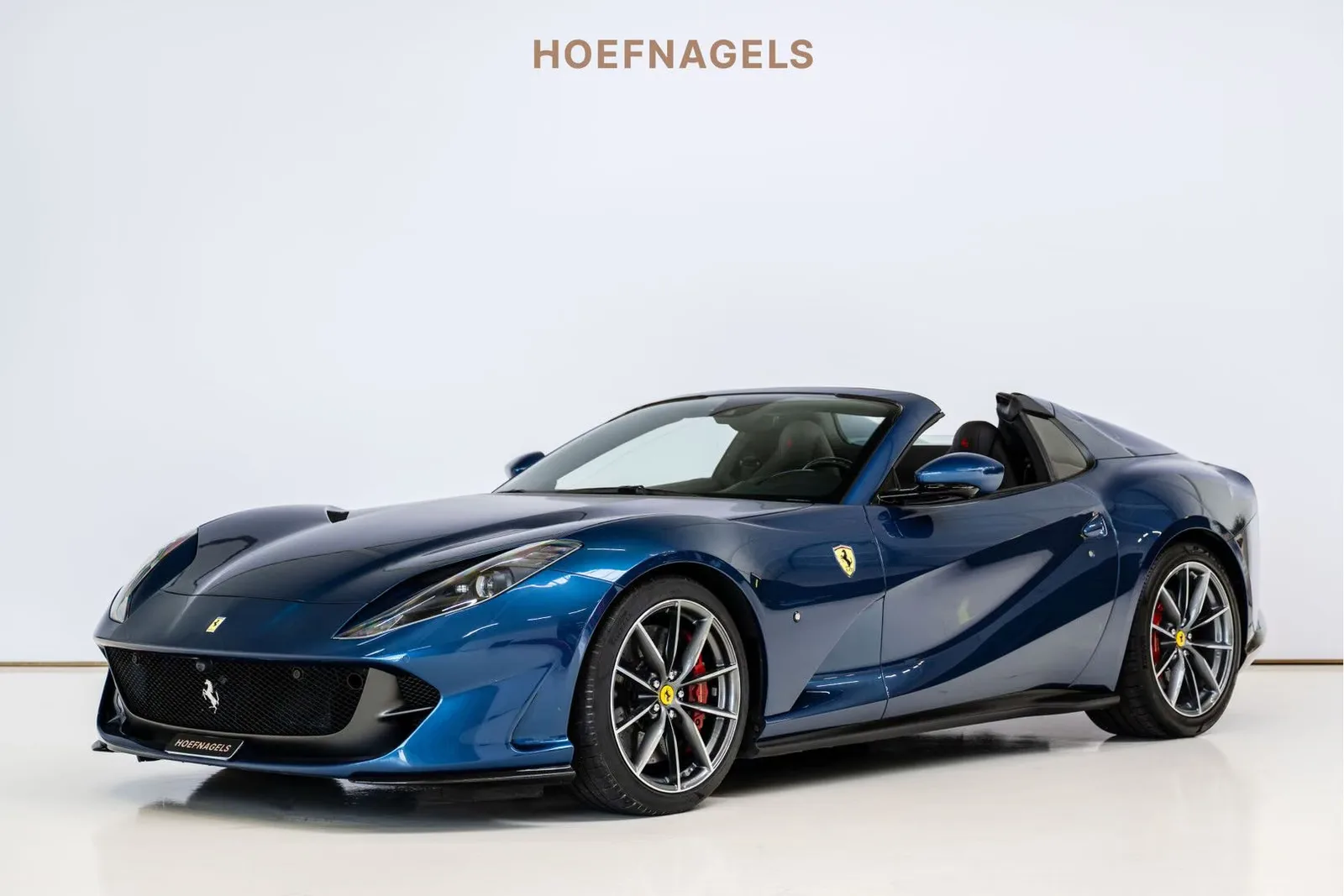 2020 Ferrari 812 GTS angeboten von einem Fachhändler in Velddriel, Niederlande, Hauptfoto