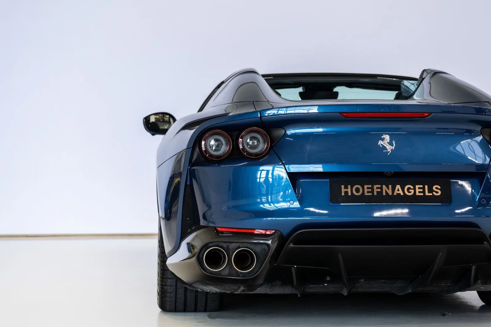 2020 Ferrari 812 GTS, 6/25