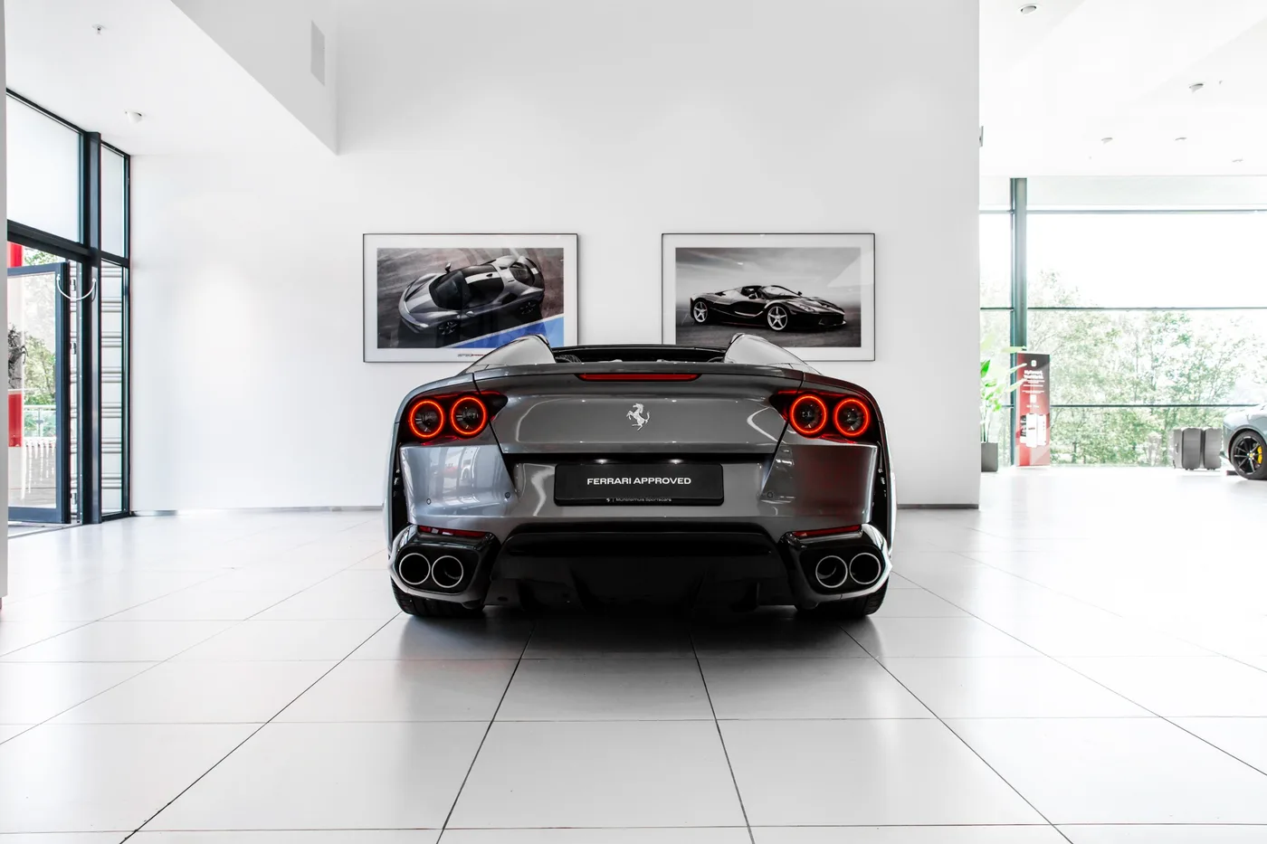 2020 Ferrari 812 GTS angeboten von einem Fachhändler in Hengelo, Niederlande, Foto 4 von 15
